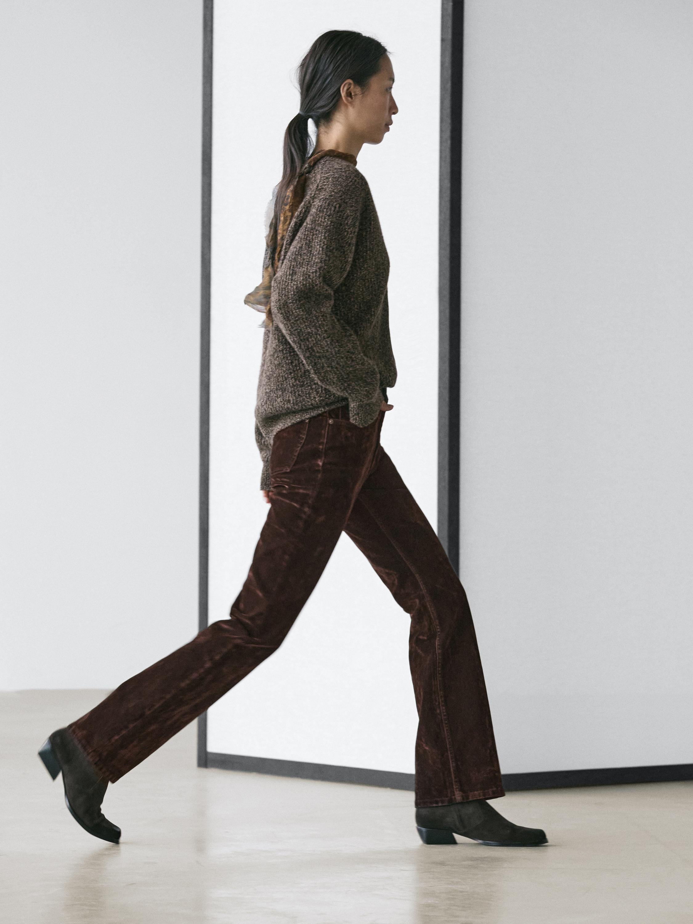 High-waist flocked boot-cut jeans